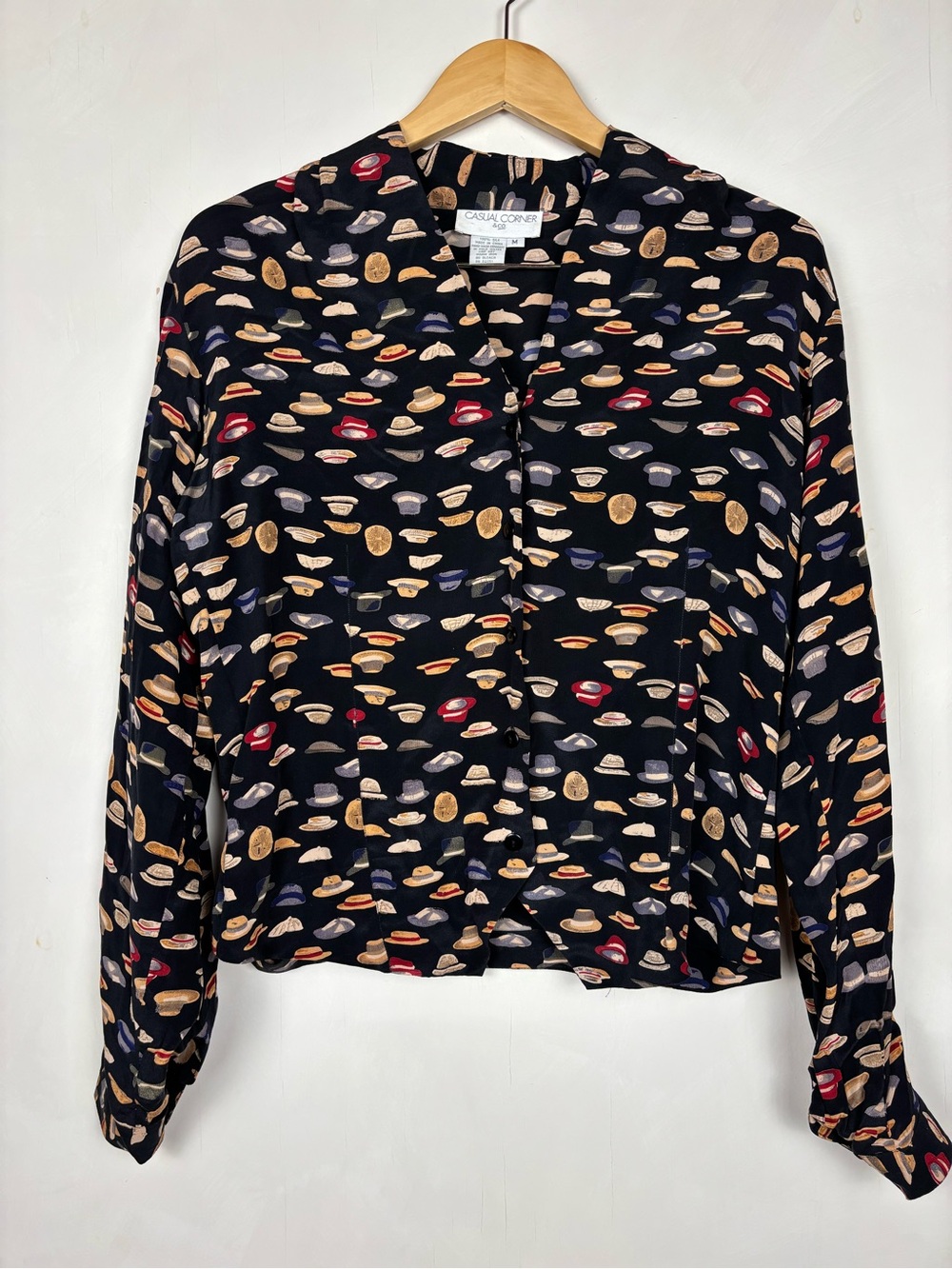 Casual Corner Vintage 100% Silk Shirt Hat Print M Lightweight Preppy Novelty